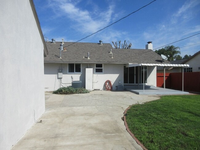 Building Photo - 17074 Horace St