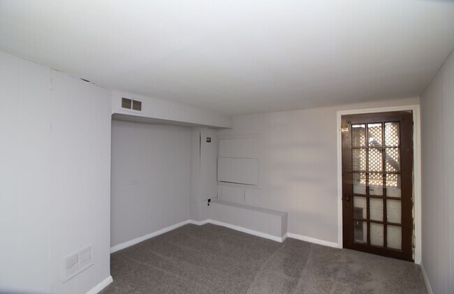 Building Photo - 3616 Paine St