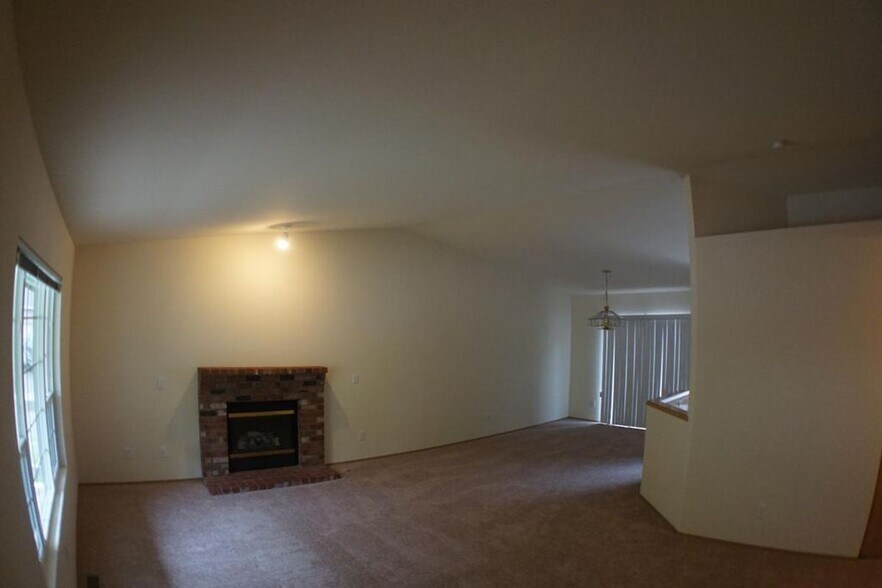 Building Photo - 2964 Sprague St