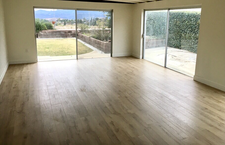 Building Photo - 1344 Corte de Primavera