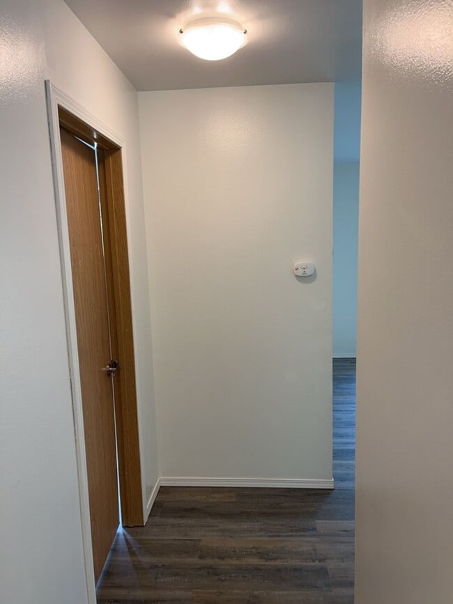 Building Photo - Amazing Duplex Located Just Minutes from WWU & Fairhaven! Prelease Now!