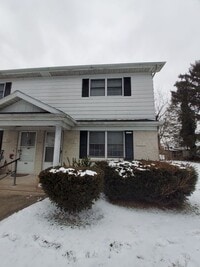 Building Photo - Spacious Townhome in Exeter, PA!