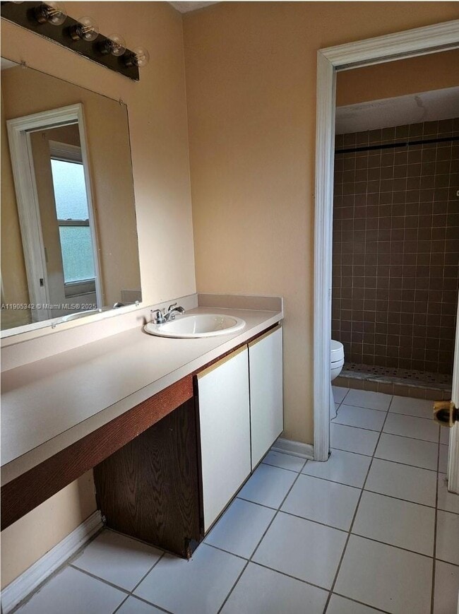 Building Photo - 154 Sandalwood Dr