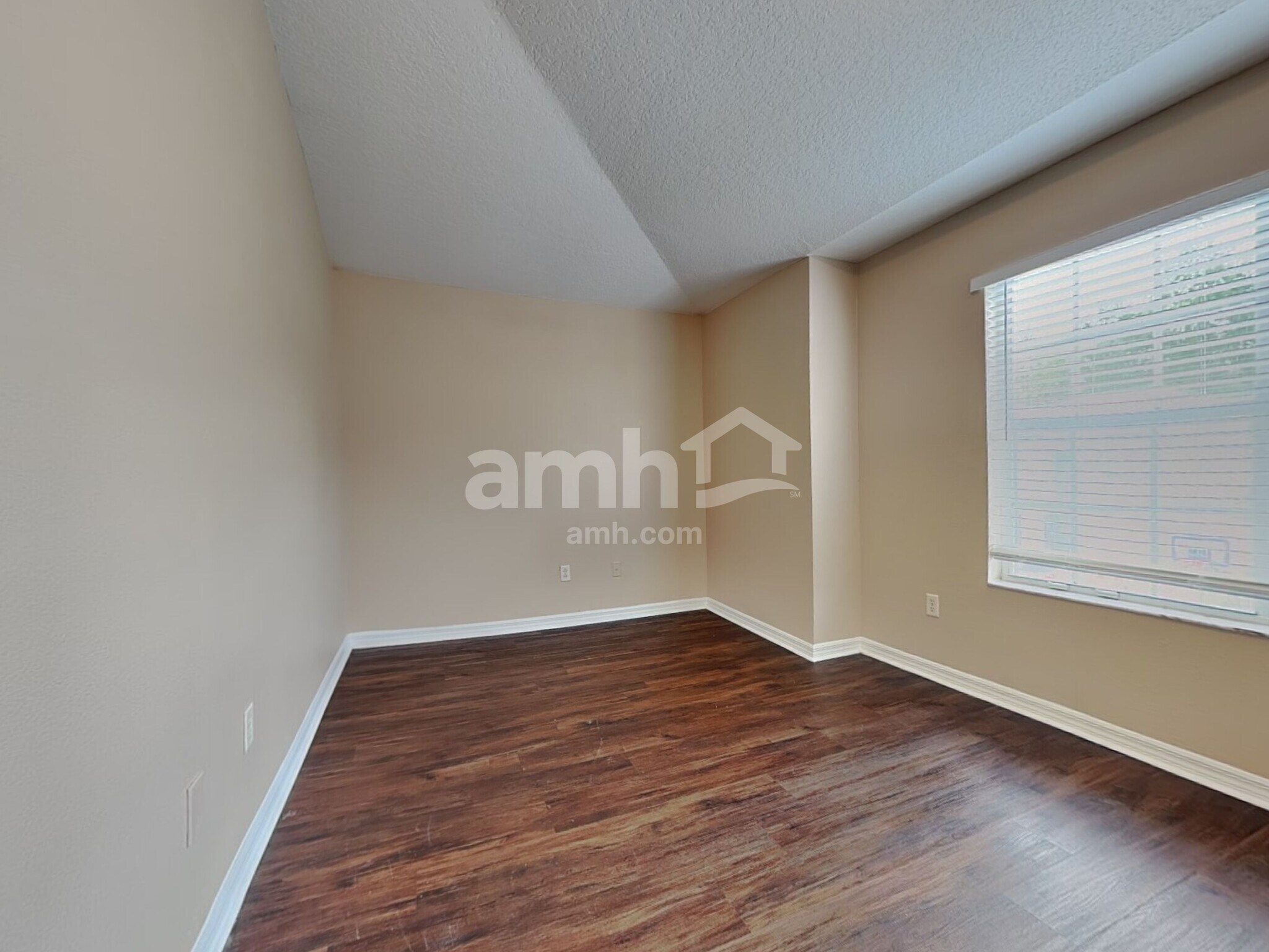 Building Photo - 10602 Drayton Ct
