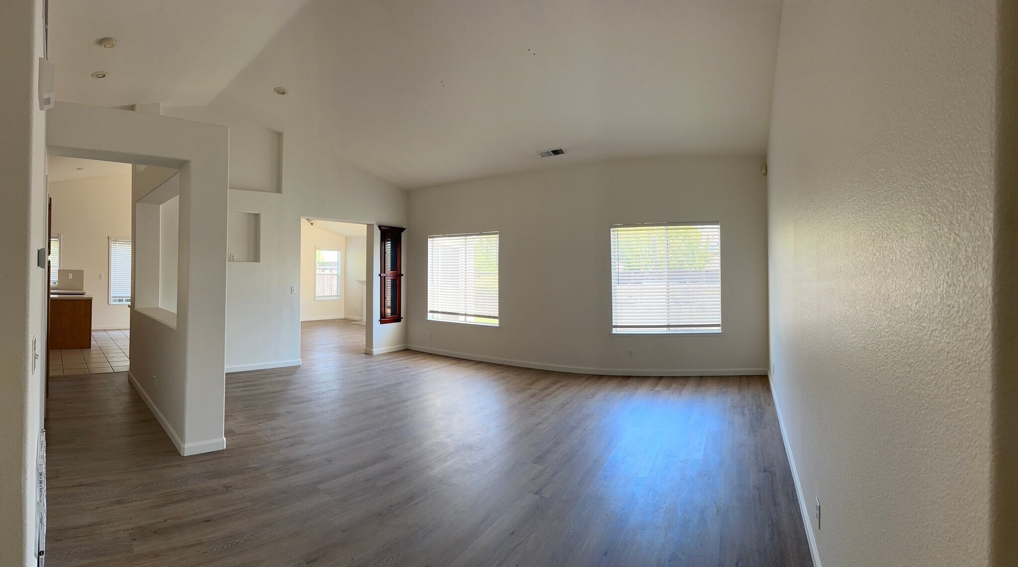Building Photo - 6360 Raspberry Ct