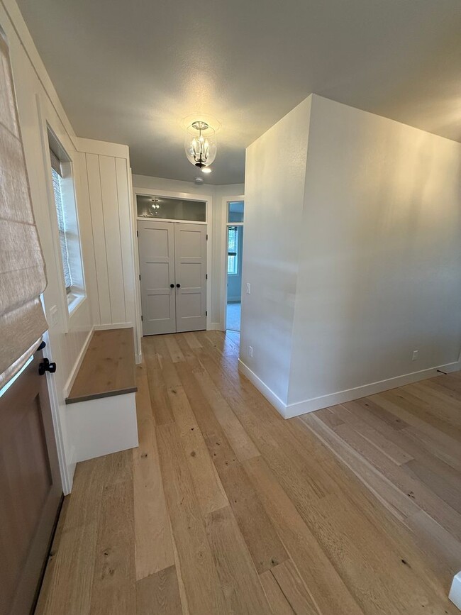 Building Photo - 3Bed/2 Bathroom Beautiful New Construction...