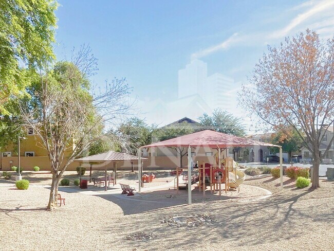 Building Photo - 1417 N 80th Ln