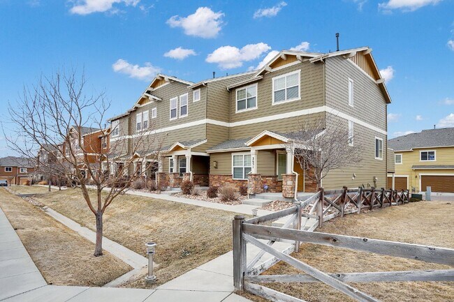 Building Photo - 5647 Celtic Cross Grove