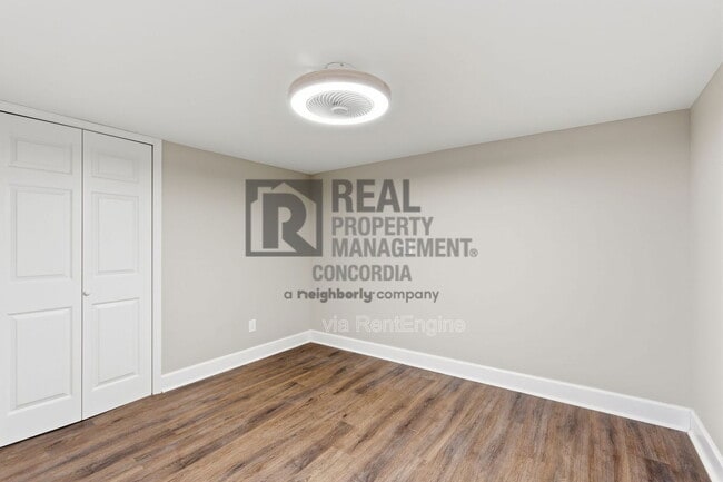 Building Photo - 1246 S Russell St