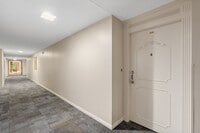 Building Photo - 2601 Bellefontaine