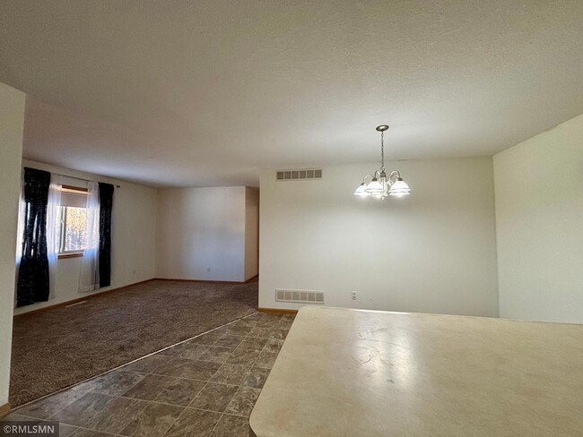 Building Photo - 6040 S 1st St