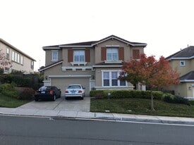 Building Photo - 3342 Park Ridge Dr