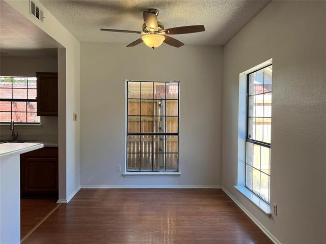 Building Photo - 3116 Renaissance Dr