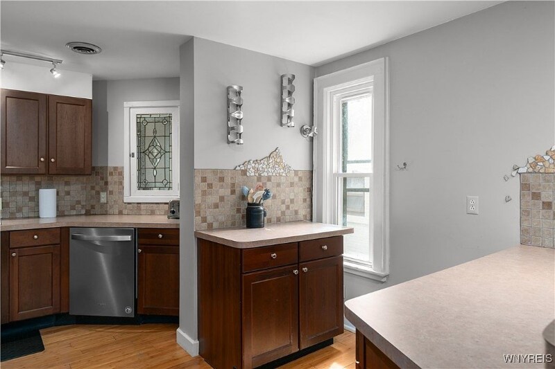 Building Photo - 59 Irving Pl