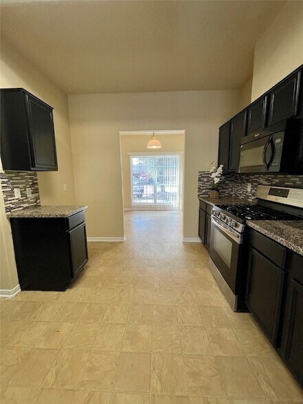 Building Photo - 17838 June Forest Dr