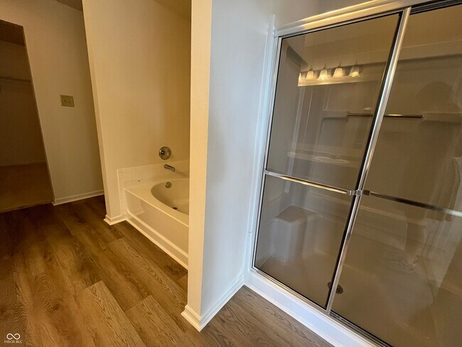 Building Photo - 6146 Big Stone Dr