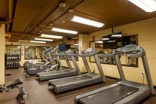 Gym - 950 25th St NW