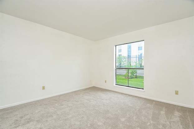 Building Photo - 8529 Hearth Dr