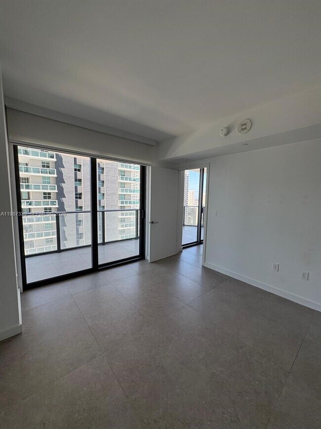 Building Photo - 1300 S Miami Ave