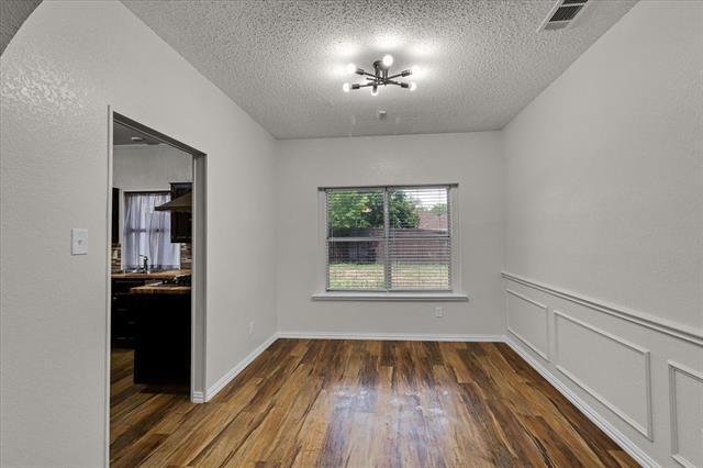 Building Photo - 2439 Whitetail Dr