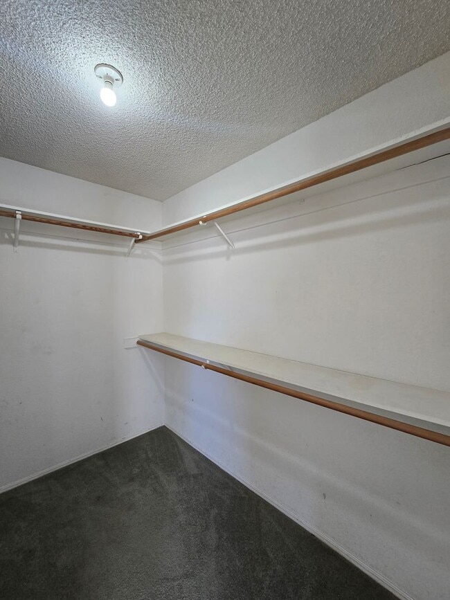 Building Photo - Beautiful 3-Bedroom Home with RV Parking & Spacious Backyard – Move-In Ready!