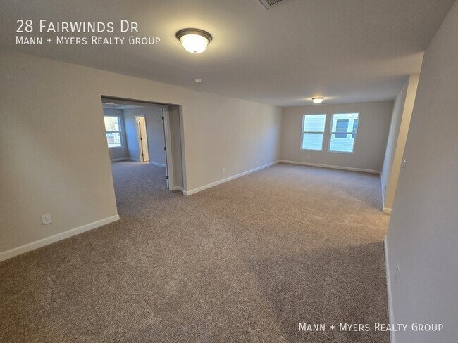 Building Photo - 28 Fairwinds Dr