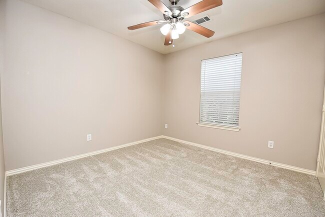 Building Photo - 23730 Ayscough Ln