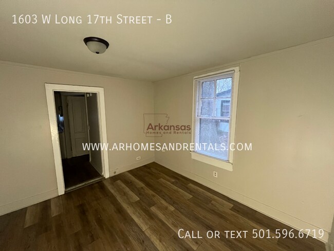 Building Photo - 1603 W Long 17th St