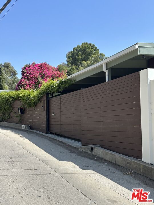 Building Photo - 7460 Woodrow Wilson Dr