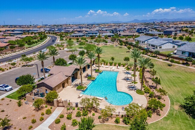 Building Photo - Gated Community Amazing ameneties