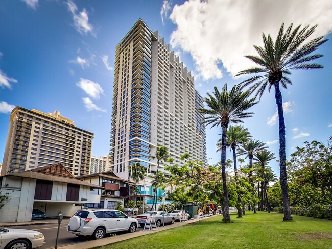 Building Photo - 3-Bedroom, 3.5-Bathroom Condo at Ka La'i W...