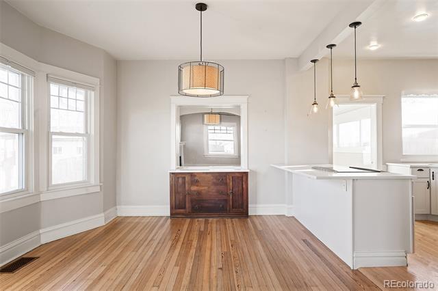 Building Photo - 2632 W 44th Ave