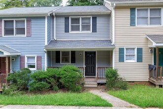 Building Photo - 5544 Kaplan Dr