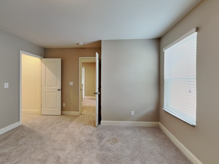 Building Photo - 3625 Massey Ridge Ct