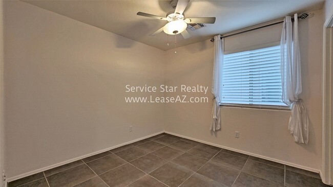 Building Photo - 36243 N Mirandesa Dr