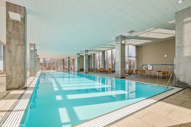 Building Photo - 9655 Woods Dr