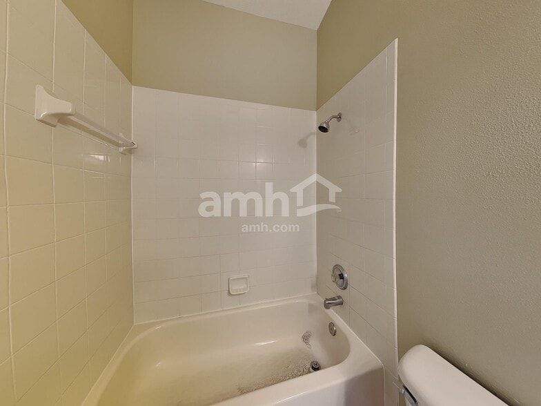 Building Photo - 3504 Heron Island Dr