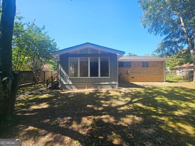 Building Photo - 2293 Lanier Pl