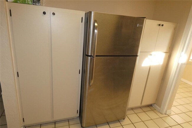 Building Photo - 210 43rd Ave N