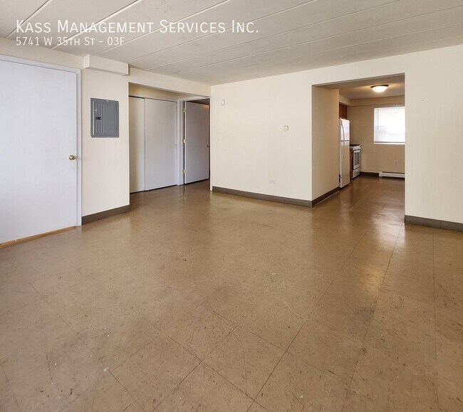 Building Photo - 5741 W 35th St
