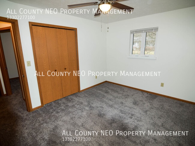 Building Photo - 1319 Sparhawk Ave