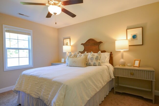 Building Photo - Beautiful 3 Bedroom Home in Everett's Creek Community