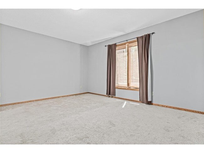 Building Photo - 8551 Flamingo Dr