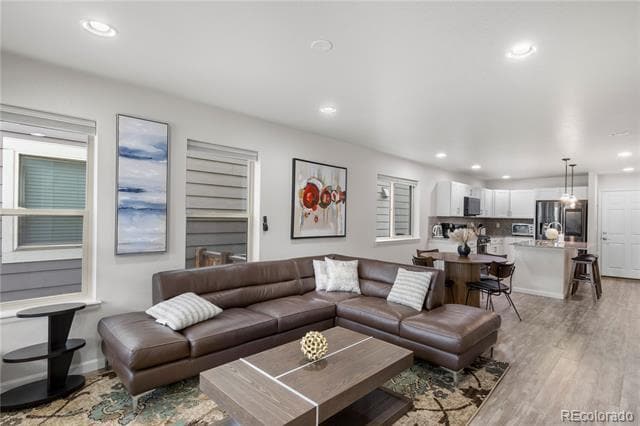 Building Photo - 5778 Boston St