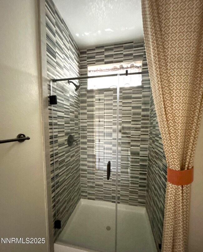 Building Photo - 6587 Angels Orchard Dr