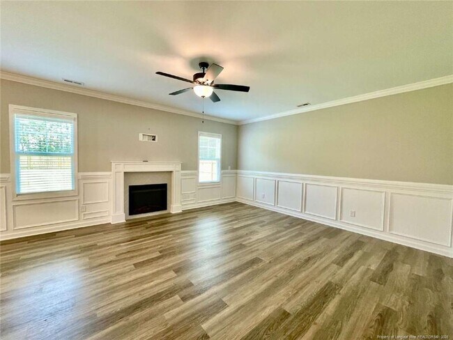 Building Photo - 141 Burnside Dr