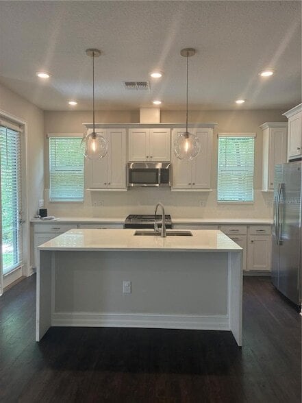 Building Photo - 5134 San Martino Dr