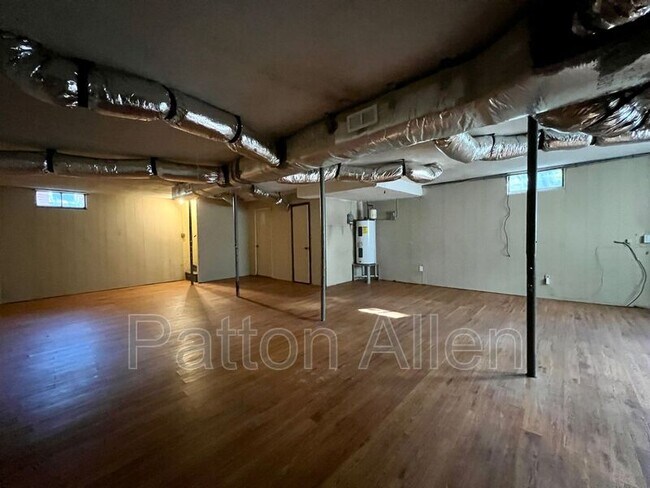 Building Photo - 45 High Meadow Rd