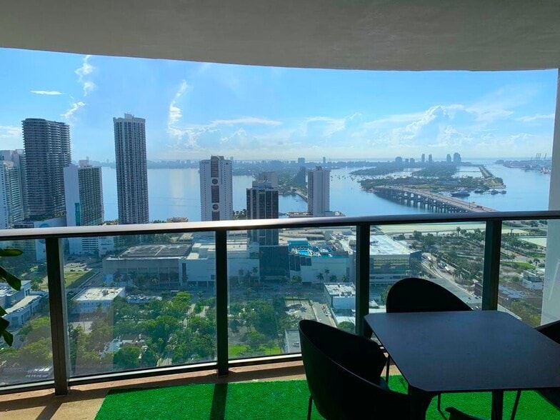 Balcony/Penthouse view - 1600 NE 1st Ave