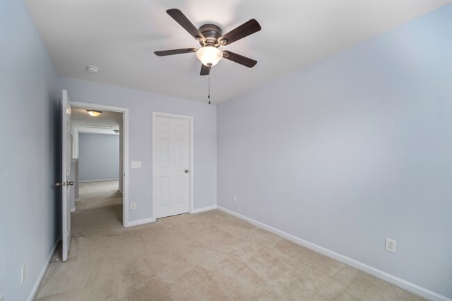 Building Photo - 3145 Gallberry St